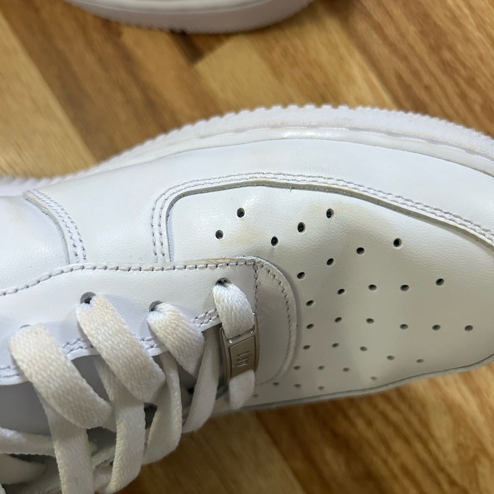 Nike Air Force 1 Men’s - Picture 5 of 7